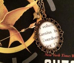 Katniss Everdeen Hunger Games by Suzanne Collins Antiqued Bronze Book Page Necklace